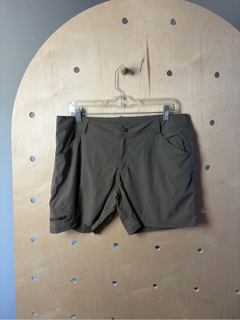 Outdoor Research Women’s Hiking Shorts – Size 12 - Picture 2 of 5